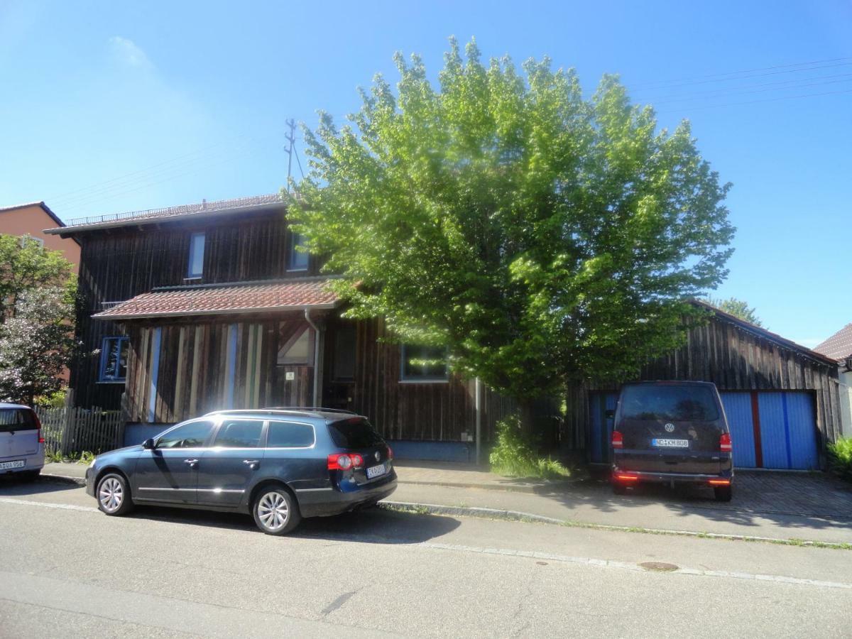 Holzhaus Mit Gruener Aussicht Zum Erholen Burgheim Exterior foto